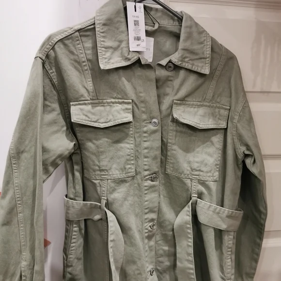 Dynamite NWT jacket - Picture 3 of 3